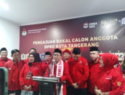 PDIP Resmi Daftarkan Bacaleg ke KPU Kota Tangerang