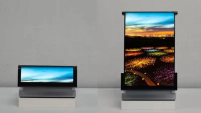 Samsung pamerkan panel OLED “rollable” 12,4 inci yang dapat digulung