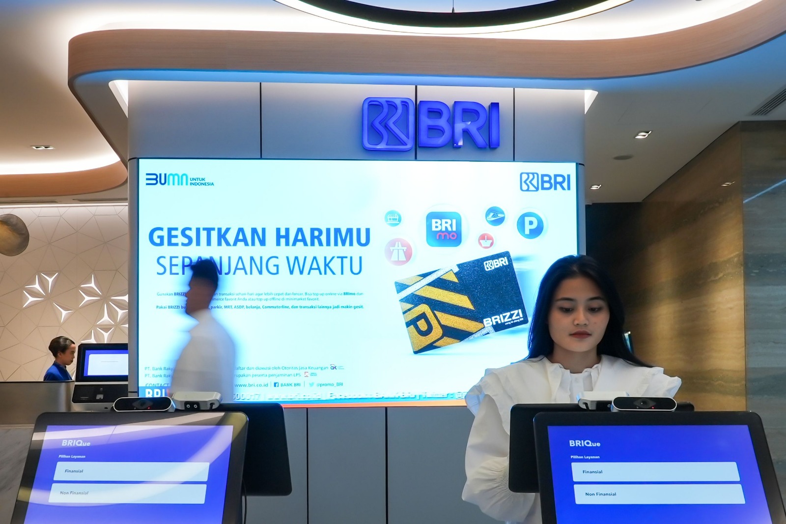 Kinerja Cemerlang Bisnis Treasury, BRI Raih 2 Penghargaan Internasional The Asset Triple A