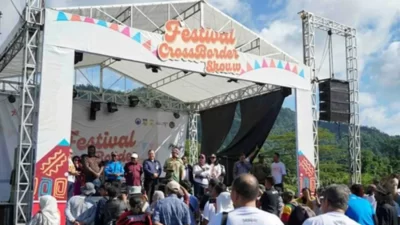 Kemenparekraf Hidupkan Kembali Pariwisata dan Ekonomi di Tapal Batas Indonesia - Papua Nugini