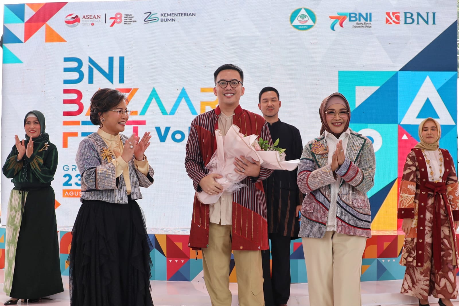Industri Zero Waste, BNI Support UMKM Produsen Wastra