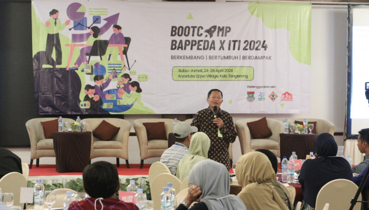 BAPPEDA Tangerng menggelar bootcam bagi pelaku usaha dan start up
