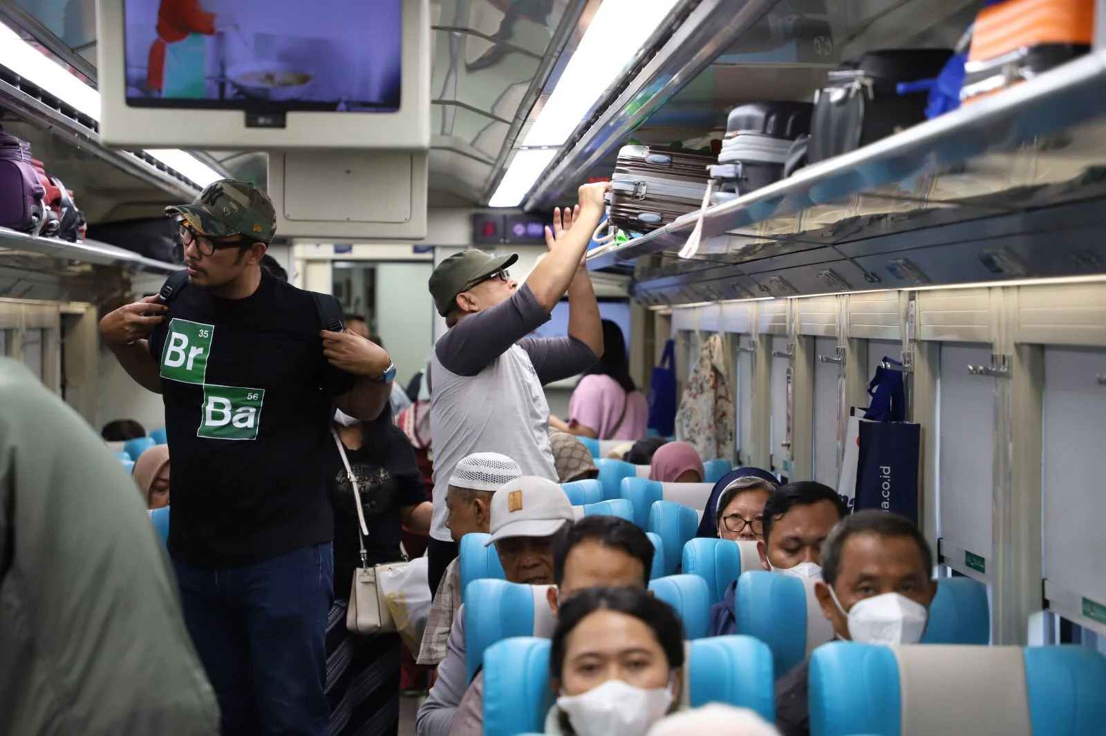 LRT Jabodebek Tetap Layani Masyarakat Selama Libur Lebaran