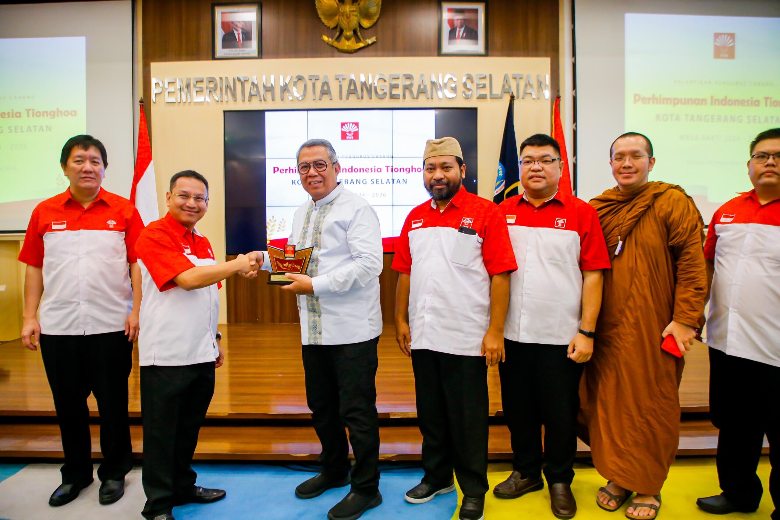 Pesan Benyamin Davnie pada Pelantikan Pengurus Perhimpunan Indonesia Tionghoa Kota Tangsel