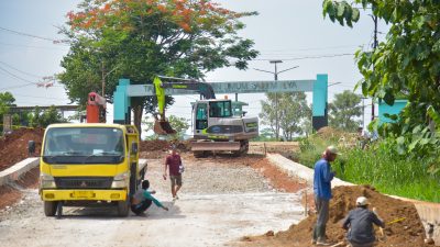 DSDABMBK Kota Tangsel memastikan akses jalan menuju Tempat Pemakaman Umum (TPU) Sarimulya akan selesai pada akhir tahun 2024.