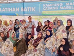 Hari Batik Nasional, PNM Berdayakan Pengrajin Batik Lewat Teknik Ecoprint di Kampung Madani