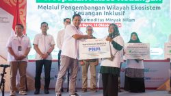 PNM Kembangkan Potensi Petani Aceh Lewat Klasterisasi Komoditas Minyak Nilam