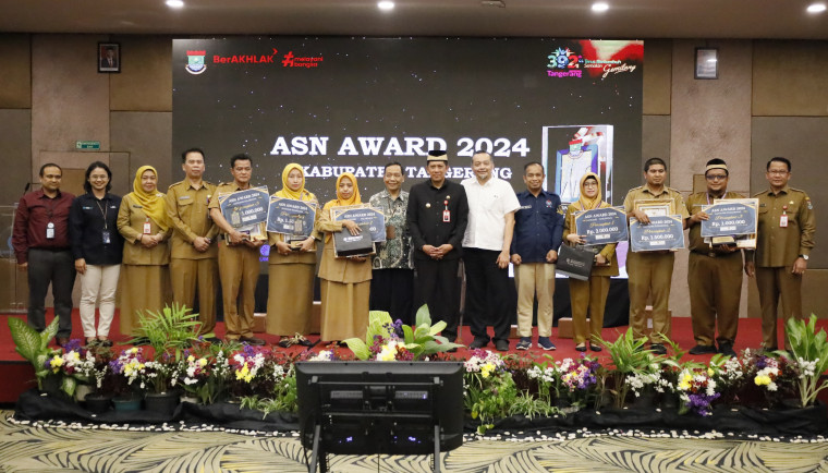 Pemkab Tangerang Beri Penghargaan kepada ASN Berprestasi dalam ASN Award 2024