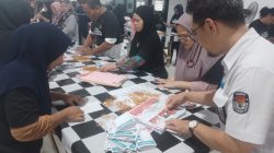 KPU Kota Tangerang Serap 200 Pekerja Lipat Surat Suara, per Hari Bisa Dapat Rp300 ribu