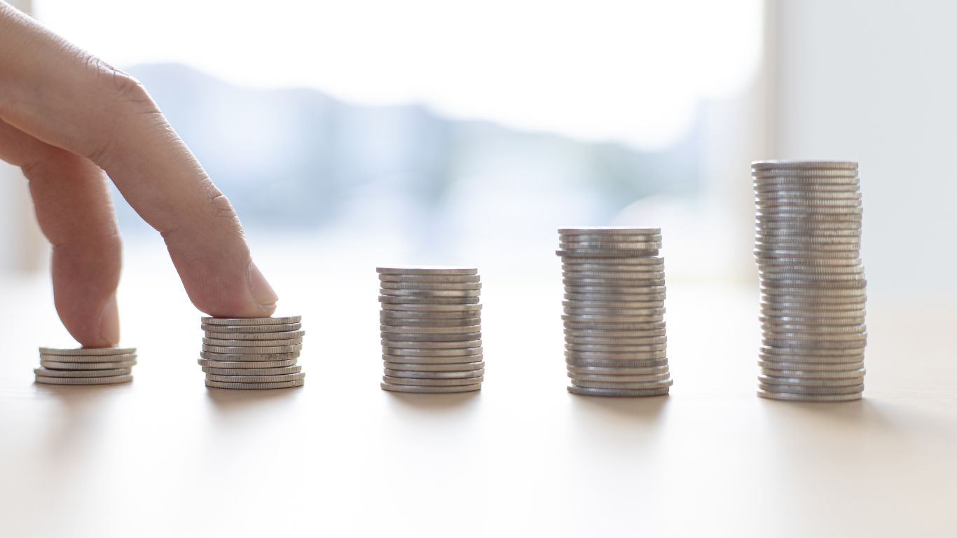 Berdasarkan Berita Resmi Statistik (BPS) Provinsi Banten yang dirilis pada 5 November 2024, ekonomi Provinsi Banten mencatat pertumbuhan sebesar 4,93 persen pada triwulan III tahun 2024 jika dibandingkan dengan periode yang sama pada tahun sebelumnya (year on year/YoY).