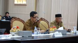 Tingkat inflasi di Provinsi Banten saat ini terkendali dengan baik. Berdasarkan data Badan Pusat Statistik (BPS) Provinsi Banten, inflasi year-on-year (y-on-y) pada November 2024 tercatat sebesar 1,90 persen. Angka ini diikuti dengan Indeks Harga Konsumen (IHK) sebesar 106,08.