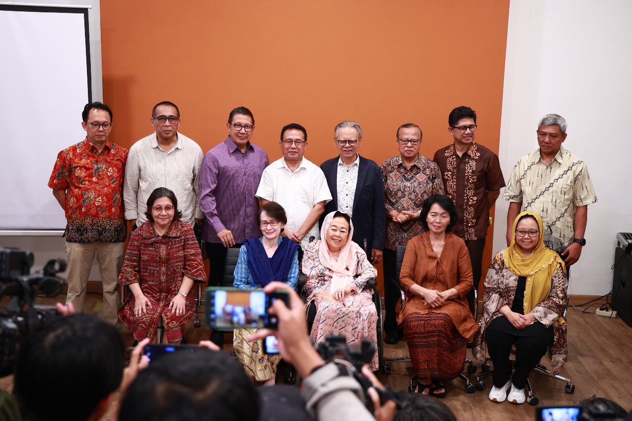 Gerakan Nurani Bangsa menyerukan 10 langkah konkret untuk pemerintah demi kesejahteraan rakyat dan masa depan Indonesia yang lebih baik.