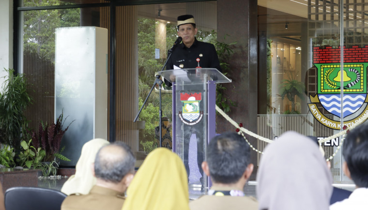 Pj Bupati Resmikan Gerai Dekranasda Tangerang