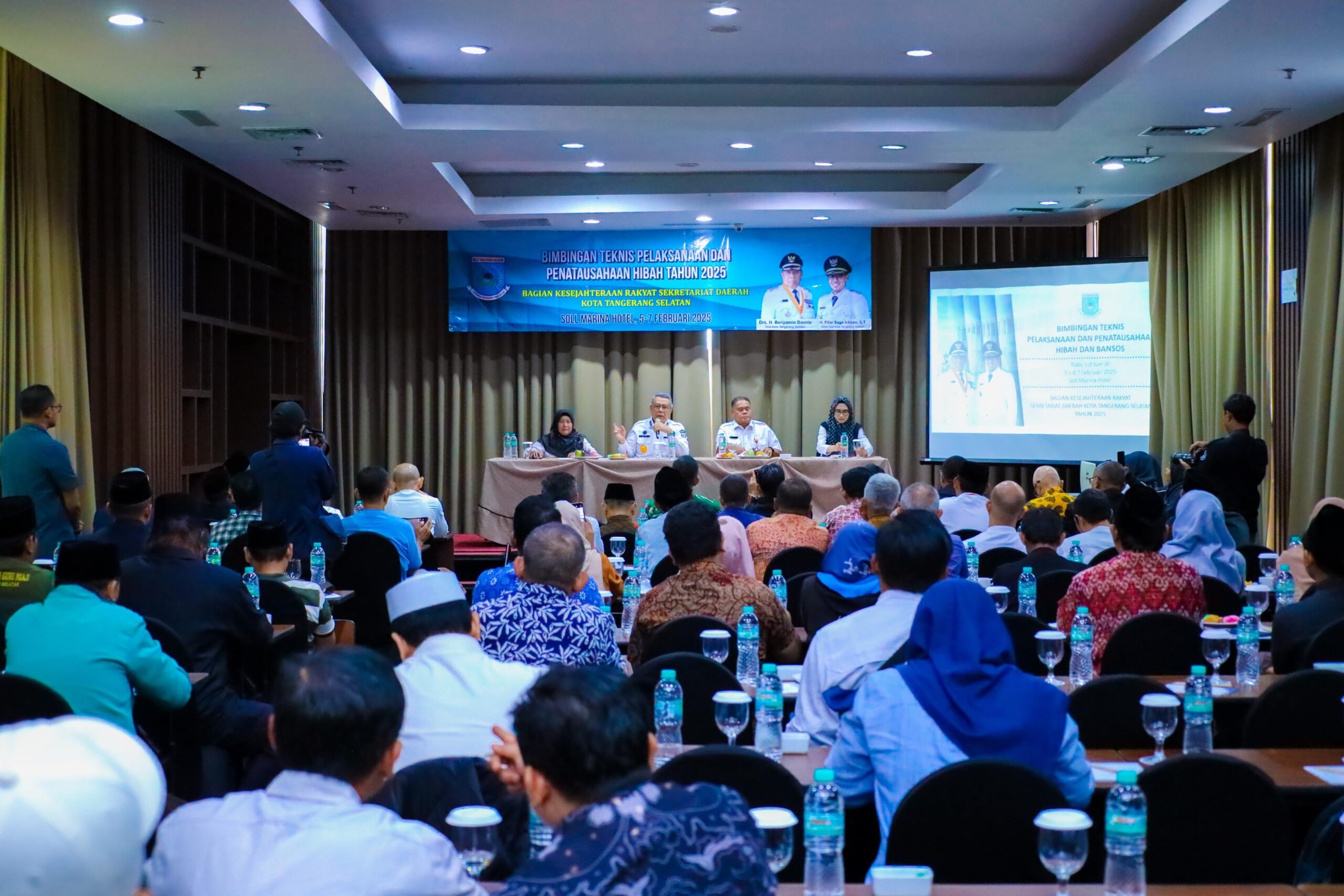 Pemerintah Kota Tangerang Selatan menegaskan bahwa setiap hibah yang diberikan harus benar-benar bermanfaat bagi masyarakat dan tidak dapat disalurkan secara sembarangan.