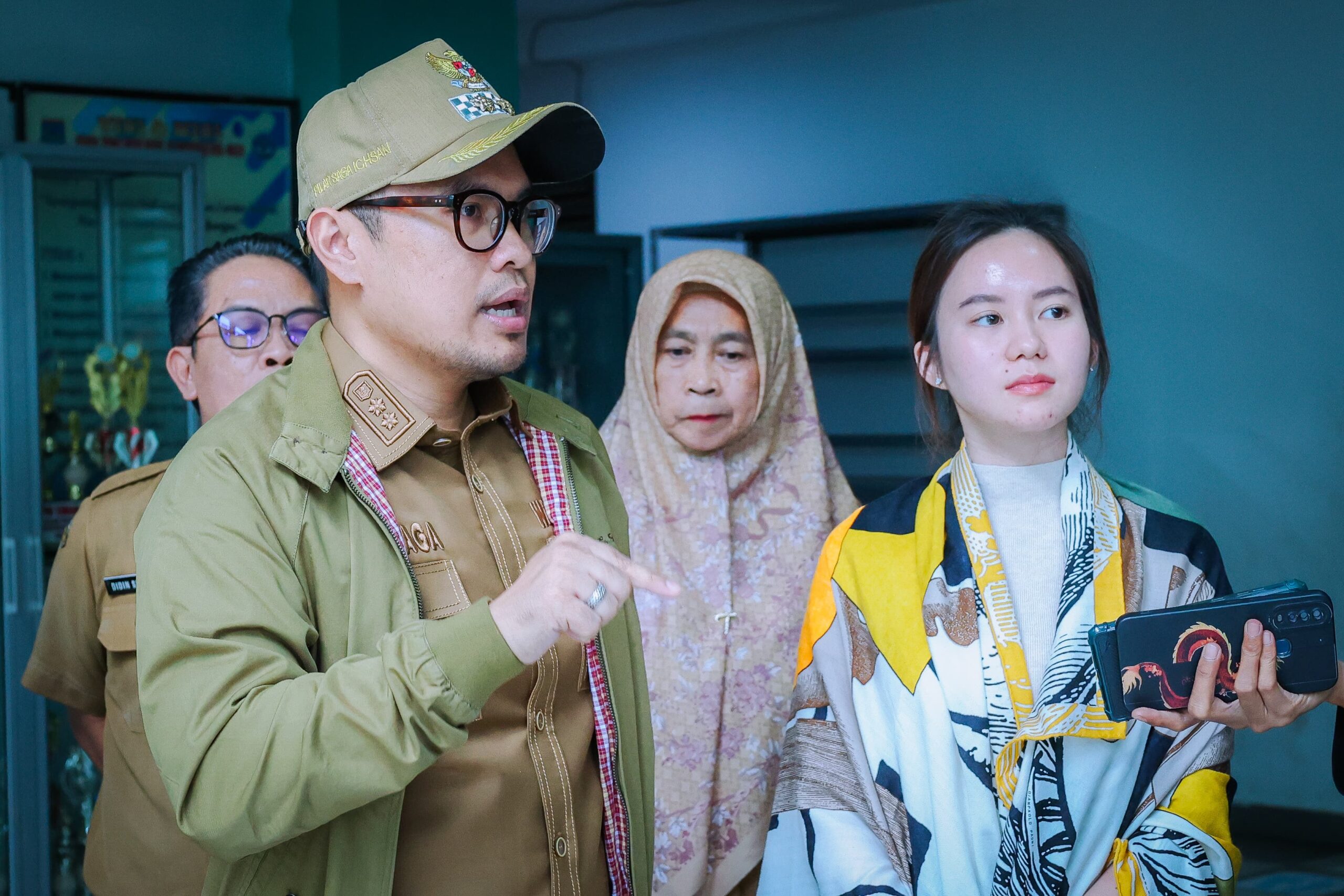 Pemerintah Kota Tangerang Selatan (Tangsel) mengambil langkah tegas terkait dugaan pungutan liar di SDN Ciater 2.