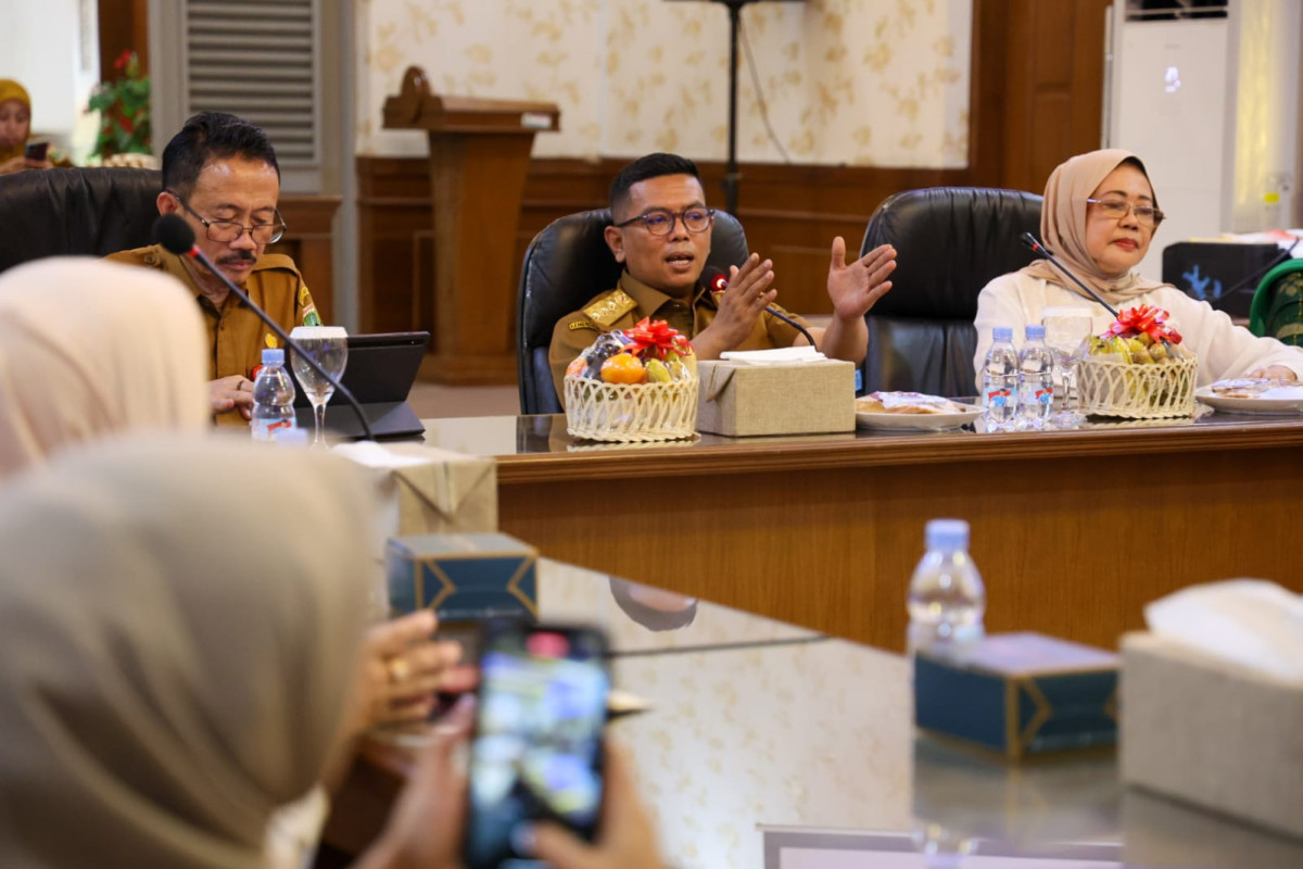 Gubernur Banten, Andra Soni, berharap Wanita Tani HKTI dapat berkolaborasi dalam mendukung ketahanan pangan.