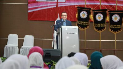 Sinergi bidan dan pemerintah Kabupaten Serang dalam meningkatkan layanan kesehatan dan mencegah stunting melalui kolaborasi yang efektif.