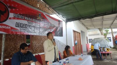 Abraham Serap Aspirasi Warga RW 26 Bonang