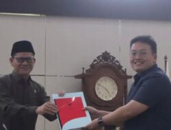 Abraham Garuda Laksono Dorong Raperda Jamsosnaker di Rapat Paripurna