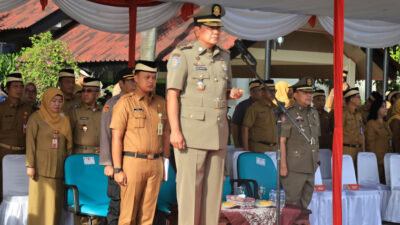 Bupati Tangerang mengajak Satpol PP, Satlinmas, dan Pemadam Kebakaran untuk meningkatkan pengabdian dalam melindungi masyarakat.
