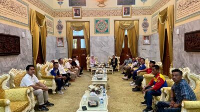 Ratu Tatu Chasanah dihargai ASPSB atas perannya dalam kesejahteraan buruh di Kabupaten Serang, menjalin sinergi dan dialog konstruktif.