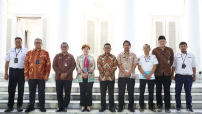 Gubernur Banten, Andra Soni, menjajaki pelayanan transportasi publik untuk meningkatkan konektivitas masyarakat.