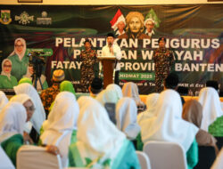 Pelantikan Fatayat NU Banten, Wagub Tekankan Peran Perempuan dalam Ekonomi Digital