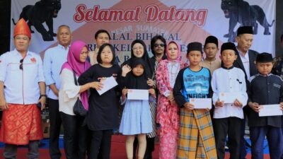 Wakil bupati Tangerang, Intan Nurul Hikmah, hadir di Halal Bihalal FKBSS se-Jabodetabek dan santunan anak yatim pada 11 Mei 2025.
