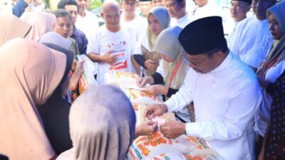 Program Gampang Sembako dari Pemkot Tangerang mendapat respons positif, membantu masyarakat berpenghasilan rendah dengan sembako terjangkau.