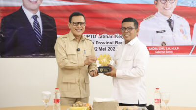 Gubernur Banten dan Menteri P2MI berkolaborasi untuk meningkatkan pelatihan pekerja migran, guna mengurangi pengangguran.