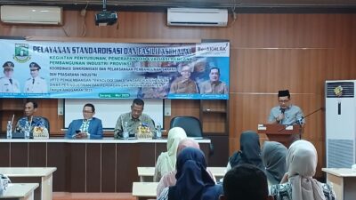 UPTD BPTSI Provinsi Banten melaksanakan kegiatan sosialisasi sertifikasi halal untuk mendorong IKM naik kelas.