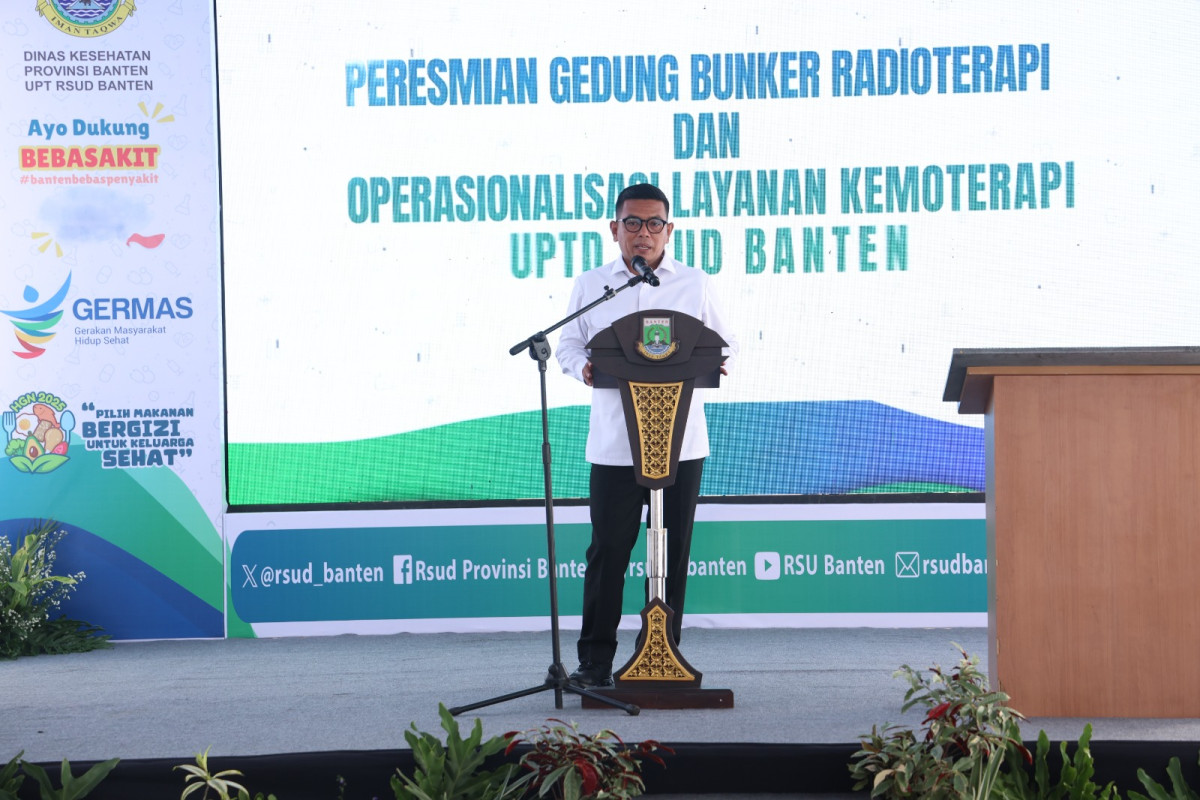 Gubernur Banten, Andra Soni meresmikan Gedung Bunker Radioterapi dan Operasional Pelayanan Kemoterapi Rumah Sakit Umum Daerah (RSUD) Banten di Jl Syech Nawawi Al Bantani, Banjarsari, Cipocok Jaya, Kota Serang, Kamis (8/5/2025).