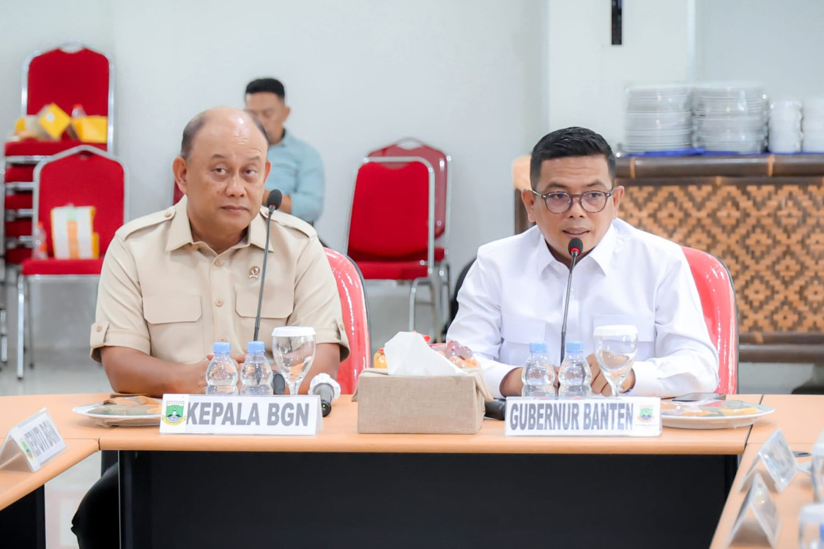 Gubernur Banten, Andra Soni mengatakan Pemerintah Provinsi Banten bersama dengan pemerintah kabupaten/kota se-Provinsi Banten mendukung percepatan pembangunan Satuan Pelayanan Pemenuhan Gizi (SPPG) di kabupaten/ kota. SPPG merupakan unit pelaksana Program Makan Bergizi Gratis (MBG).