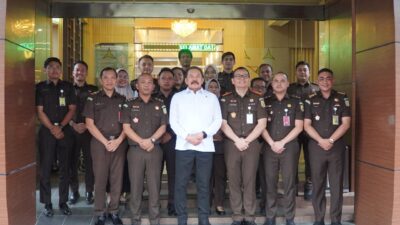 Jaksa Agung Republik Indonesia, ST Burhanuddin, melakukan inspeksi mendadak di Kejaksaan Negeri Kabupaten Tangerang.