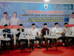 Jamaah Haji Kloter 52 Asal Lebak Dilepas, Wagub Banten Berpesan Jaga Kesehatan dan Fokus Ibadah