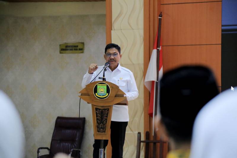 Pemkot Tangerang luncurkan 'Sobat Dukcapil' untuk mempermudah administrasi kependudukan di 35 rumah sakit dan 9 tempat ibadah.