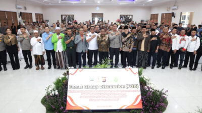 Gubernur Banten, memimpin deklarasi bersama penolakan aksi premanisme di Provinsi Banten, dihadiri Forkopimda dan elemen masyarakat.