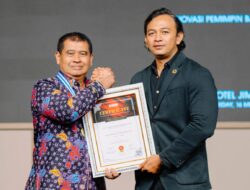 Bawa Perubahan Nyata di Kabupaten Tangerang, Slamet Budhi Mulyanto Dianugerahi Penghargaan Bergengsi di Bali