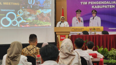 Pada Rabu (21/05/25), Wakil Bupati Tangerang, Intan Nurul Hikmah, membuka High Level Meeting Tim Pengendali Inflasi Daerah (TPID) Tahun 2025.
