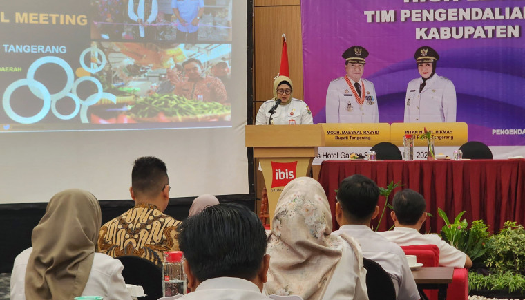 Pada Rabu (21/05/25), Wakil Bupati Tangerang, Intan Nurul Hikmah, membuka High Level Meeting Tim Pengendali Inflasi Daerah (TPID) Tahun 2025.