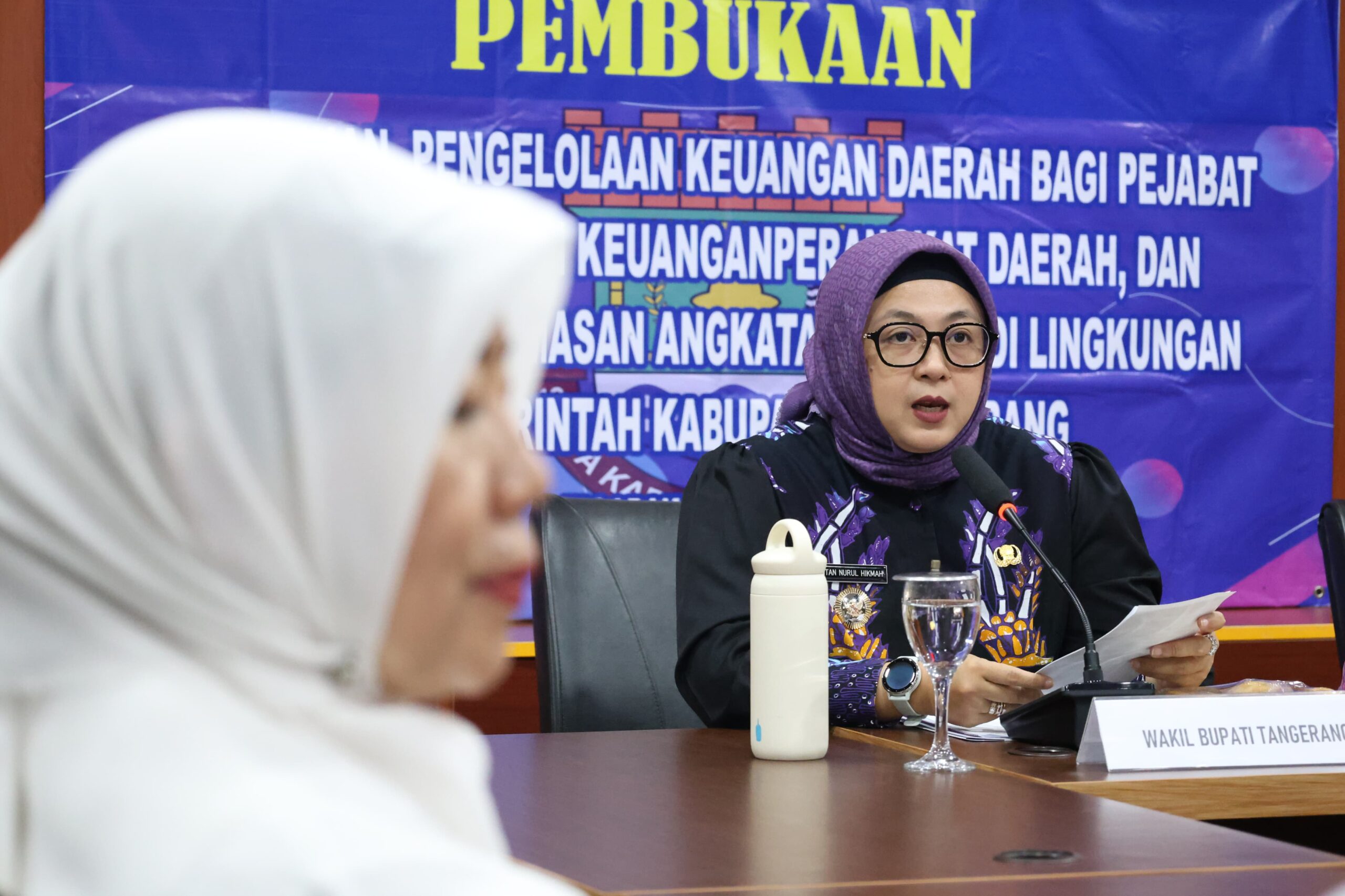 Pelatihan keuangan daerah dan kehumasan untuk ASN di Kabupaten Tangerang, fokus pada peningkatan kapasitas dan komunikasi efektif.