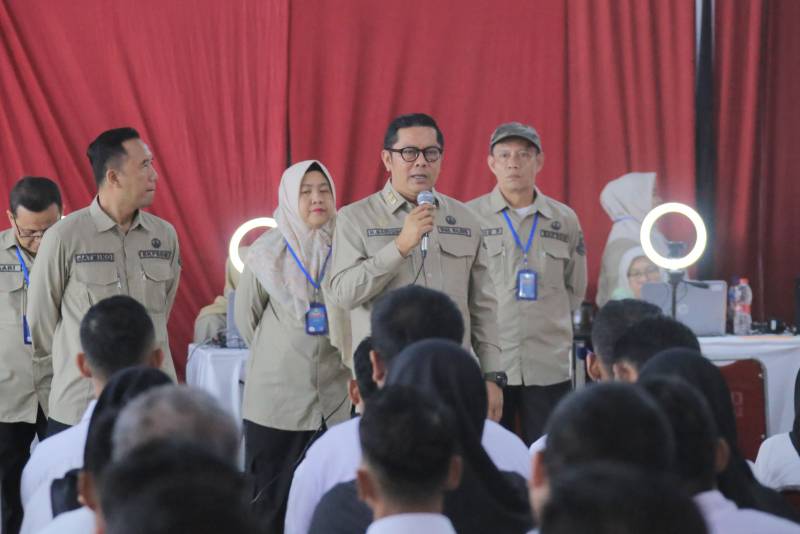 Seleksi PPPK Tahap II Kota Tangerang 12-15 Mei 2025 di Unbaja, diikuti 4.192 peserta. Wakil Wali Kota H. Maryono menekankan integritas.