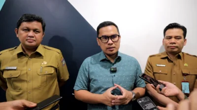 Menjelang pelaksanaan Sistem Penerimaan Murid Baru (SPMB) 2025, Wakil Wali Kota Tangerang Selatan Pilar Saga Ichsan mengimbau para kepala sekolah tak lakukan aksi titip-menitip siswa bahkan lakukan pungutan liar.