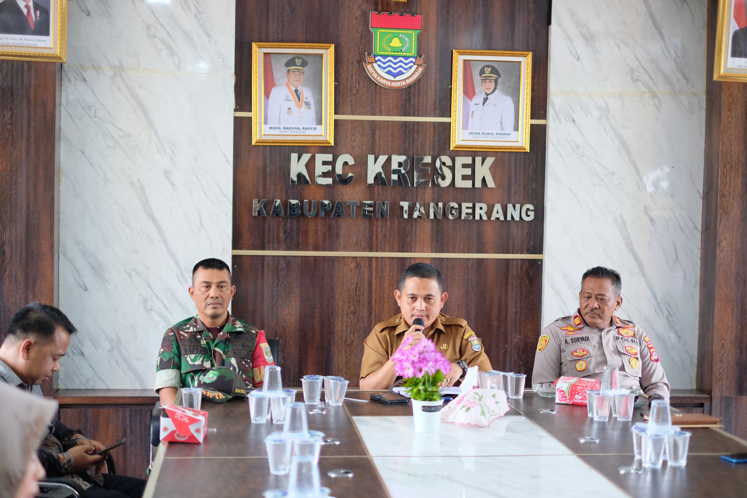 Kecamatan Kresek luncurkan program pertanian produktif "satu desa satu hektar" untuk tingkatkan ketahanan pangan. Sinergi untuk masa depan!