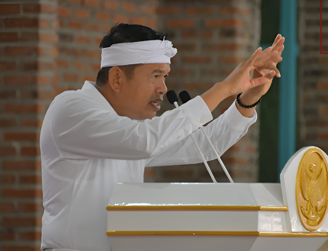 Gubernur Jawa Barat, Dedi Mulyadi, mengingatkan perusahaan-perusahaan untuk memanfaatkan dana Corporate Social Responsibility (CSR).