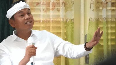 Dedi Mulyadi siapkan bantuan Rp3,6 juta per siswa miskin ekstrem di Jawa Barat. Total anggaran Rp75 miliar disalurkan untuk pendidikan.