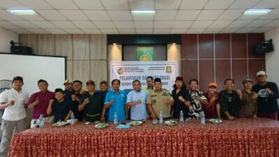 Peduli Anak Sungai Cisadane, KPPCT Deklarasi Jaga Lingkungan Hidup Kota Tangerang