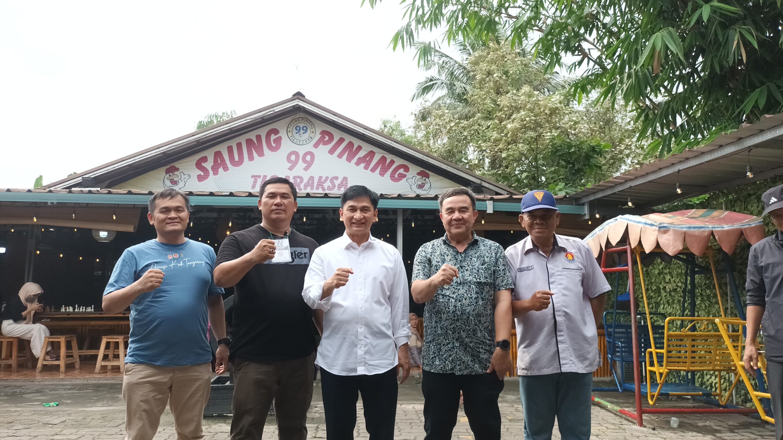 Saung Pinang 99 Tigaraksa: Tempat makan nyaman di Tangerang dengan menu lezat, harga terjangkau, dan fasilitas lengkap untuk keluarga!