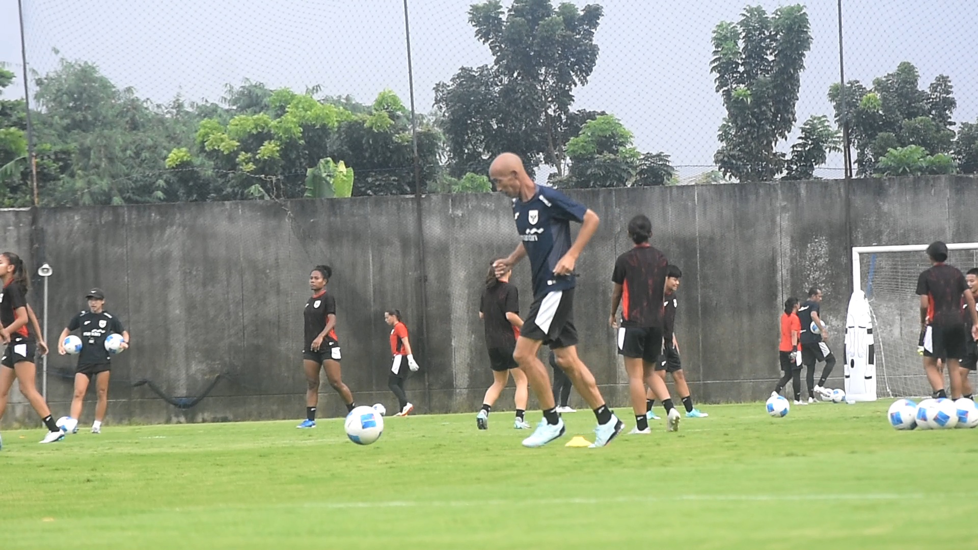 Jelang Kualifikasi Women's Asian Cup 2026, Timnas Putri Gelar Latihan