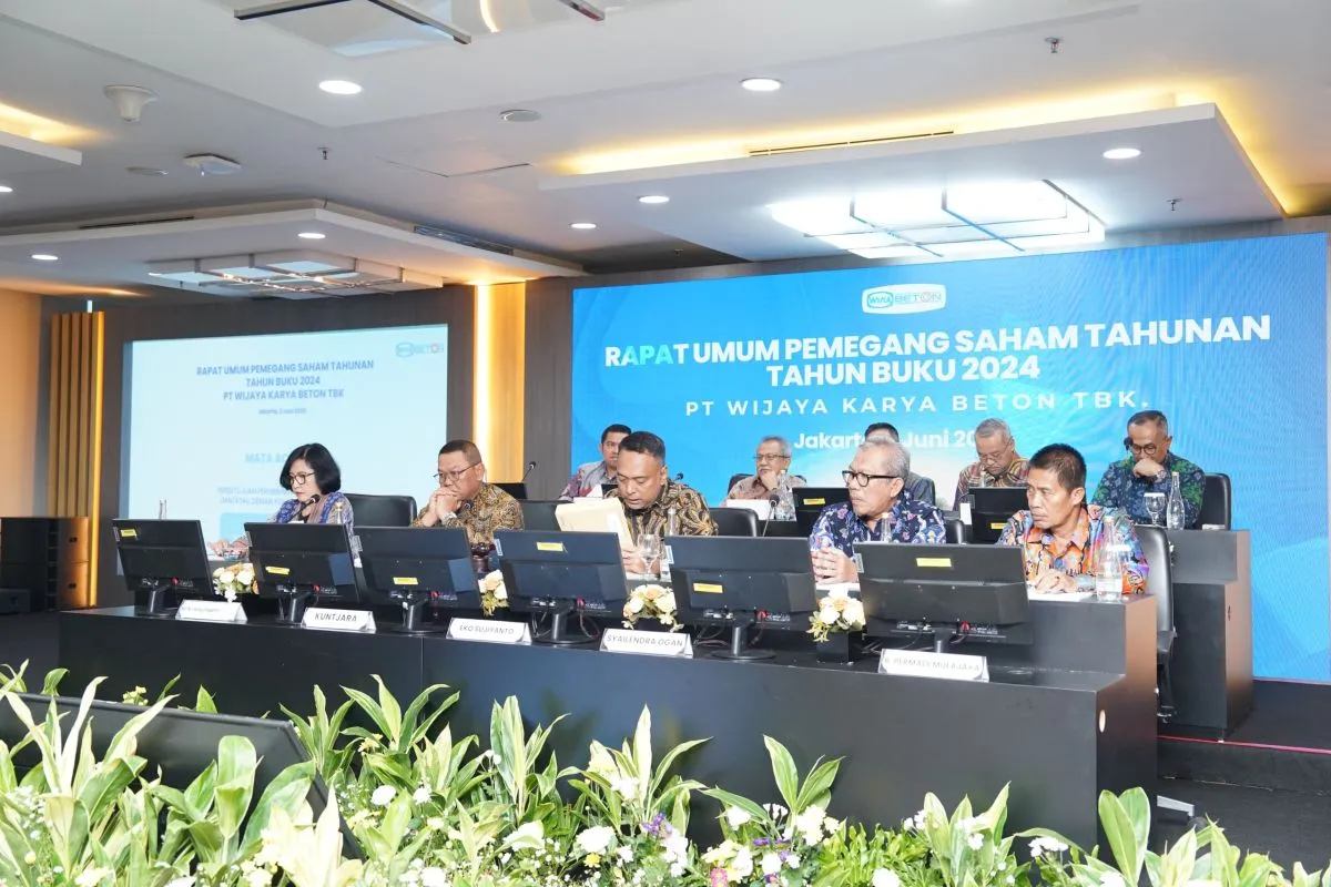 PT Wijaya Karya Beton Tbk atau WIKA Beton (WTON) menggelar Rapat Umum Pemegang Saham Tahunan (RUPST) Tahun Buku 2024 pada hari Senin, 2 Juni 2025. Pelaksanaan RUPST WIKA Beton ini berlangsung secara tatap muka di Ruang Auditorium WIKA Tower 2 Jakarta dan secara elektronik menggunakan fasilitas Electronic General Meeting System KSEI (sistem eASY KSEI).